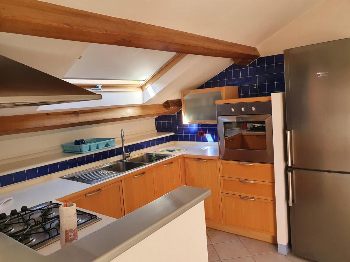 La Mansarda Appartement Savona Buitenkant foto
